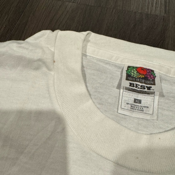 Vintage 1996 White Racing Graphic T-Shirt - Picture 4 of 4